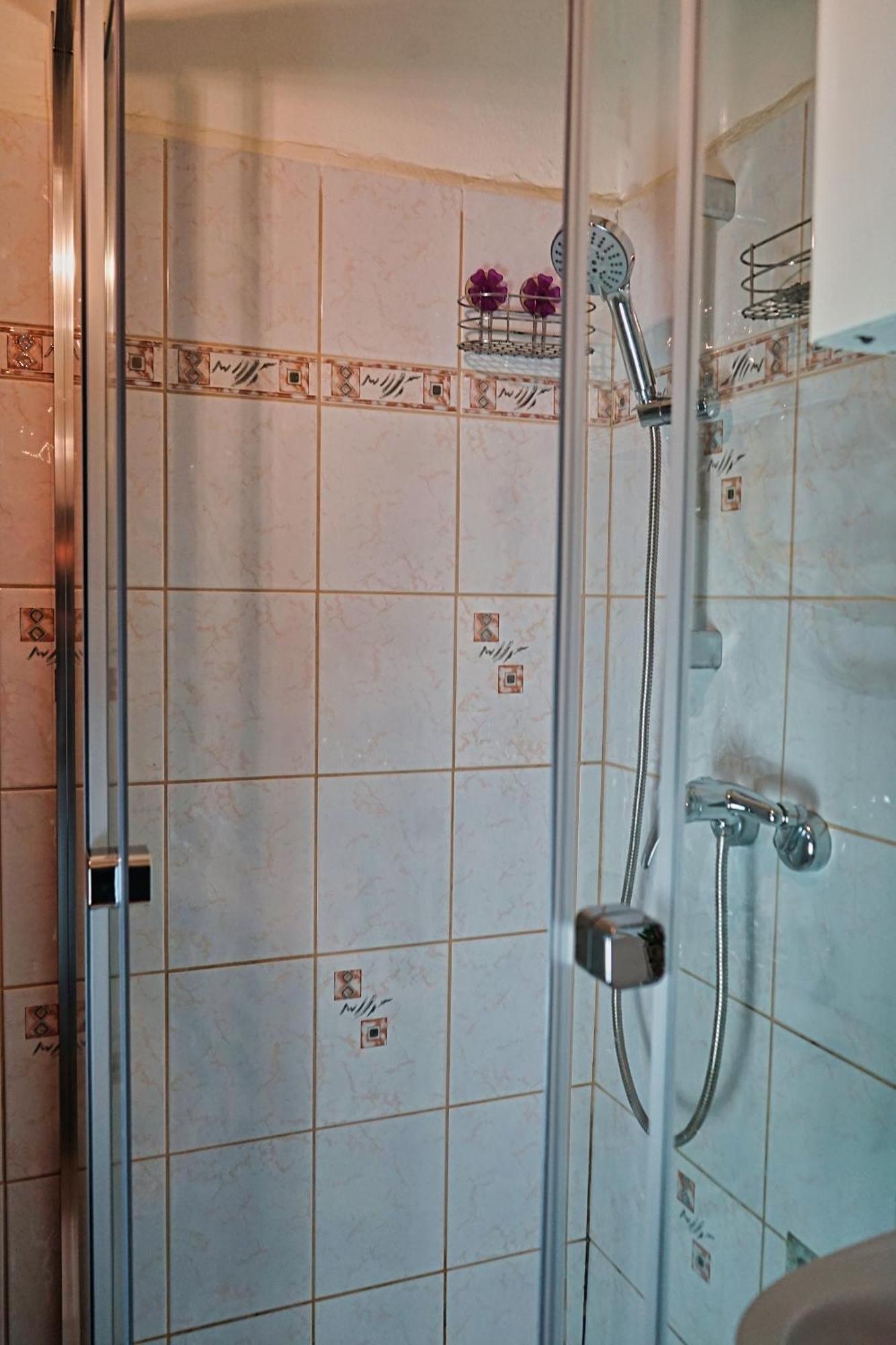 Beautiful Near Hauptbahnhof Apartamento *