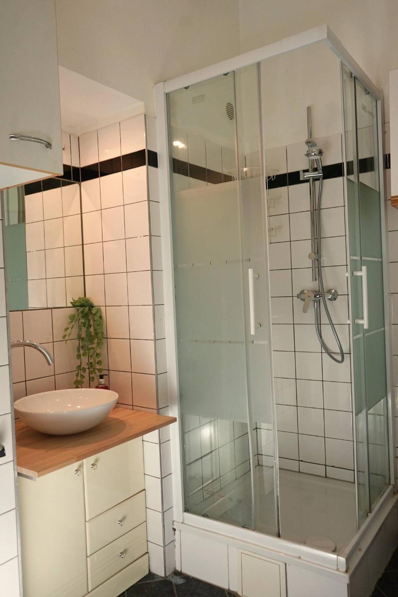 Apartamento Beautiful Near Hauptbahnhof
