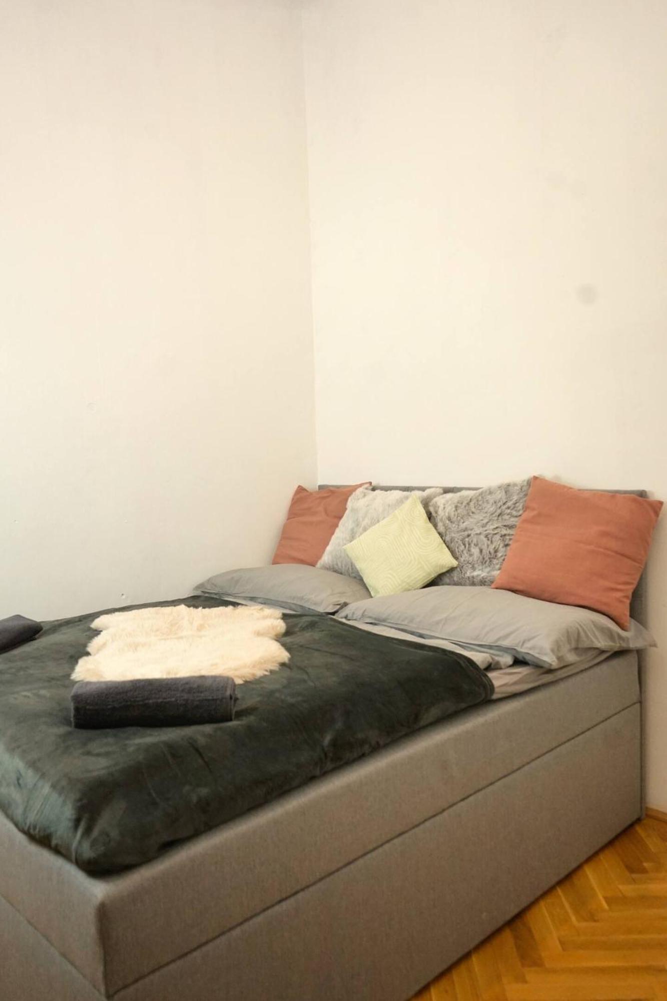 Beautiful Near Hauptbahnhof Apartamento